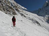 Salita, 'sofferta' stavolta, al Monte Aga con la prima neve il 24 ottobre 2009 - FOTOGALLERY